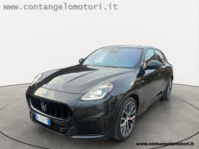 Maserati Grecale V6 530 CV AWD Trofeo Motore Nettuno (DNA MC20) usato a ARZANO