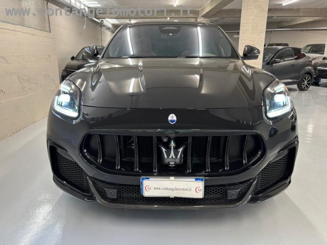 Maserati Grecale V6 530 CV AWD Trofeo Motore Nettuno (DNA MC20) usato a ARZANO