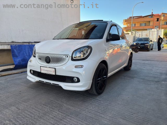 smart forFour BRABUS 0.9 Turbo twinamic Xclusive - foto 2 di 4