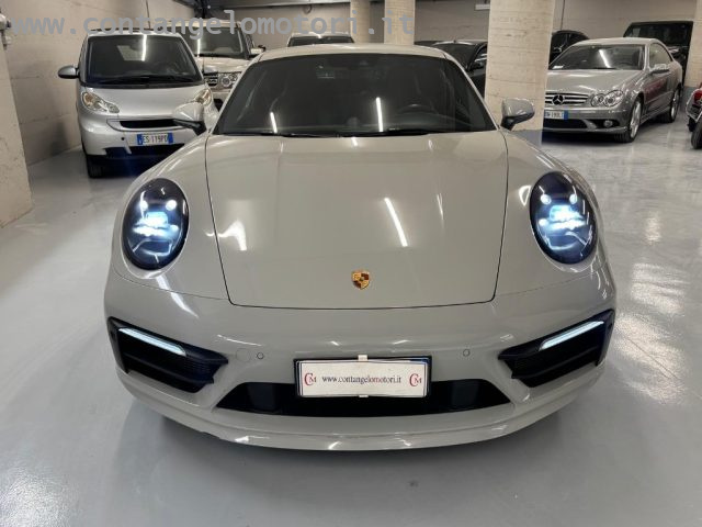 Porsche 911 Carrera - foto 4 di 4