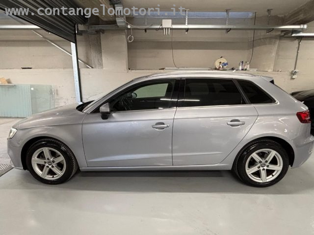 Audi A3 SPB 1.6 TDI - foto 2 di 4