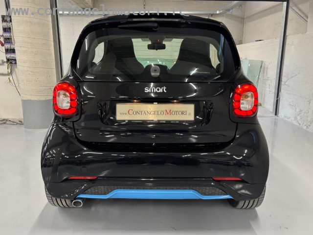 smart forTwo 90 0.9 Turbo twinamic BRABUS TAILOR MADE - foto 4 di 4