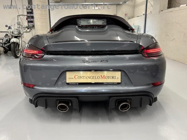 Porsche 718 Spyder RS ufficiale italiana - foto 4 di 28