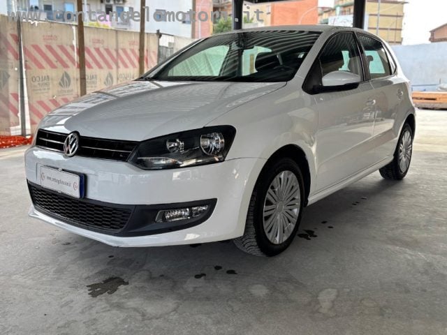 Volkswagen Polo 1.2 70 CV 5p. Comfortline, del 2013, 83.008 km, in vendita a Arzano (NA)