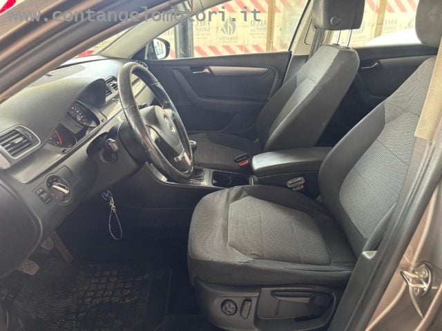 Volkswagen Passat 1.6 TDI BlueMotion Tech. - foto 4 di 4