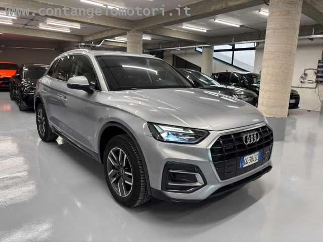Audi Q5 TDI quattro S tronic OFF ROAD Business Advanced - foto 2 di 4