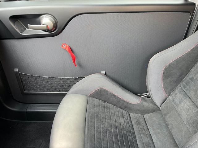 Abarth 695 1.4 Turbo T-Jet 190 CV Biposto KM0 CIFRE TARGA 695, del 2016, 165 km, in vendita a Arzano (NA)