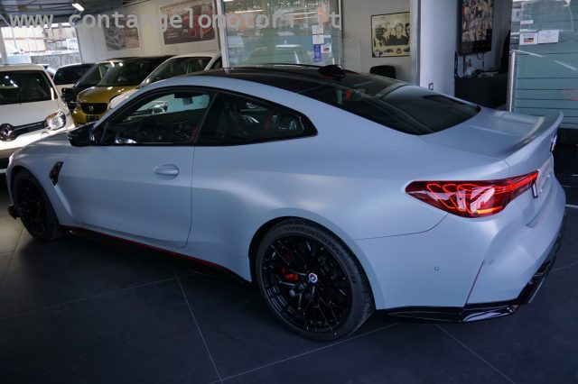 BMW M4 CSL - foto 4 di 4