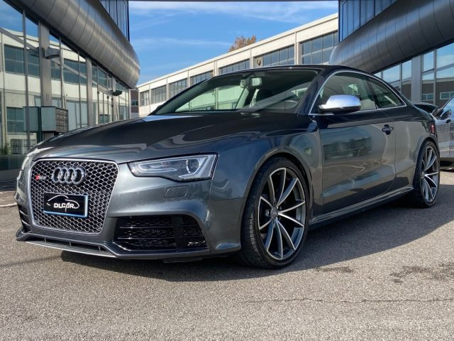 Audi RS 5 Coup� 4.2 V8 FSI quattro S tronic - foto 3 di 4