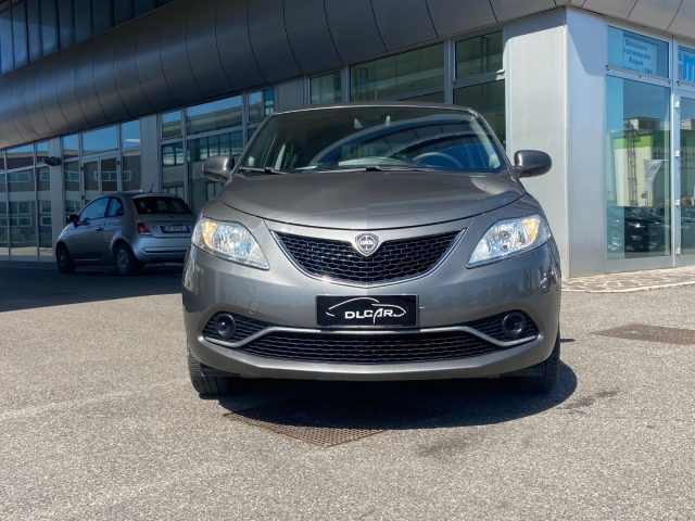 Lancia Ypsilon 1.2 69 CV 5P. Silver - foto 4 di 4