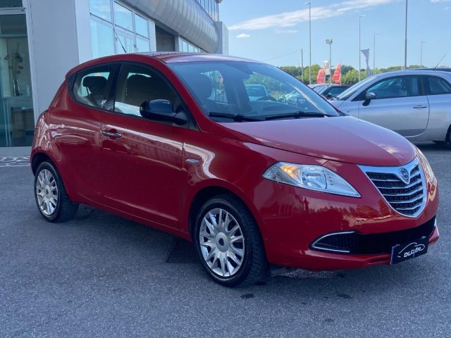 Lancia Ypsilon 1.2 69 CV 5Porte - foto 2 di 4