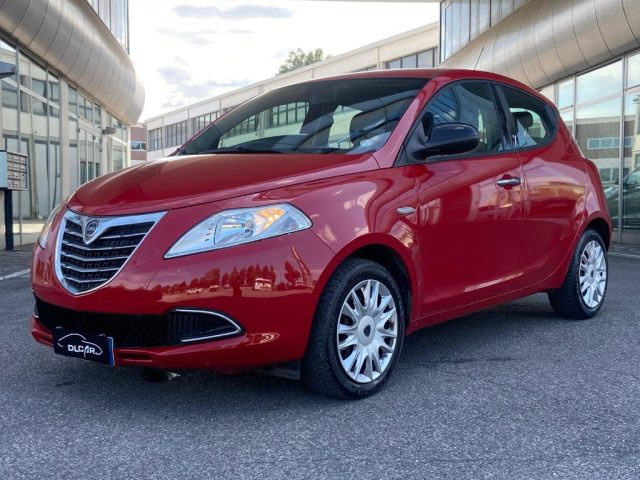 Lancia Ypsilon 1.2 69 CV 5Porte - foto 3 di 4