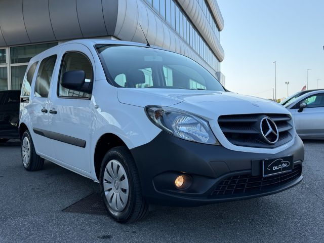 Mercedes-Benz Citan 1.5 111 CDI S&S Tourer Base (N1) - foto 2 di 4
