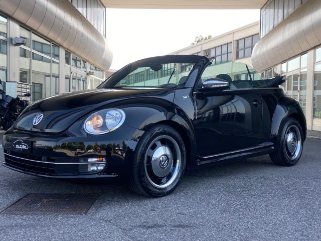 Volkswagen Maggiolino Cabrio 1.2 TSI 50° Anniversario Design - foto 3 di 4