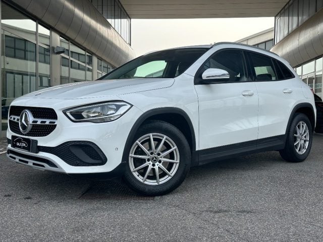 Mercedes-Benz GLA 200 D Automatic Executive usato a CESENATICO