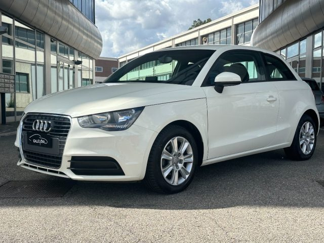 Audi A1 1.6 TDI Attraction - foto 3 di 14