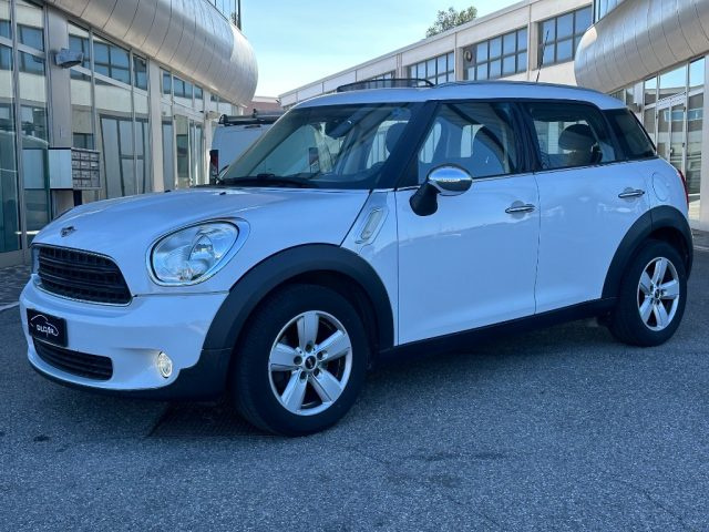 MINI Countryman One D - foto 3 di 16