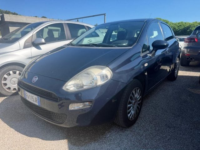 Fiat Punto 1.2 8V 5P. Lounge, del 2015, 138.000 km, in vendita a Cesenatico (FC)