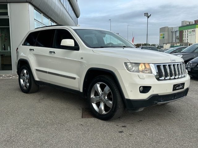 Jeep Grand Cherokee 3.0 CRD 241 CV Overland - foto 2 di 4