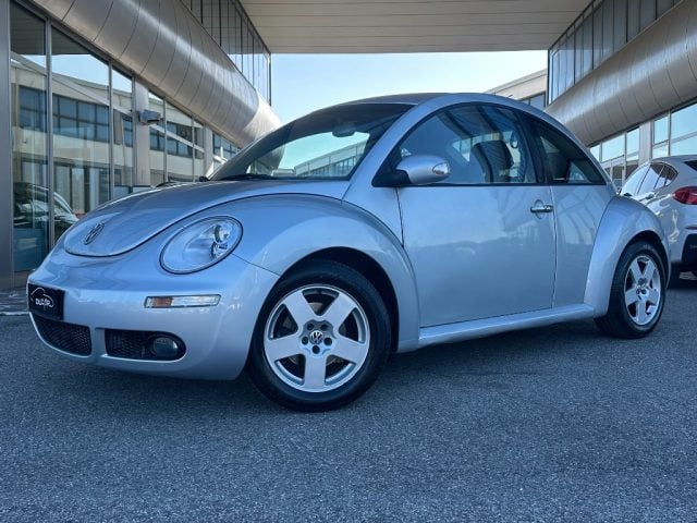 Volkswagen New Beetle 1.6, del 2006, 148.200 km, in vendita a Cesenatico (FC)