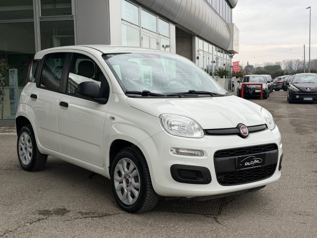 Fiat Panda 0.9 TwinAir Turbo Natural Power Easy - foto 2 di 4
