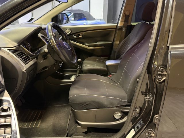 SsangYong Korando 2.0 e-XDi 149 CV 2WD MT Plus, del 2014, 139.700 km, in vendita a Cesenatico (FC)