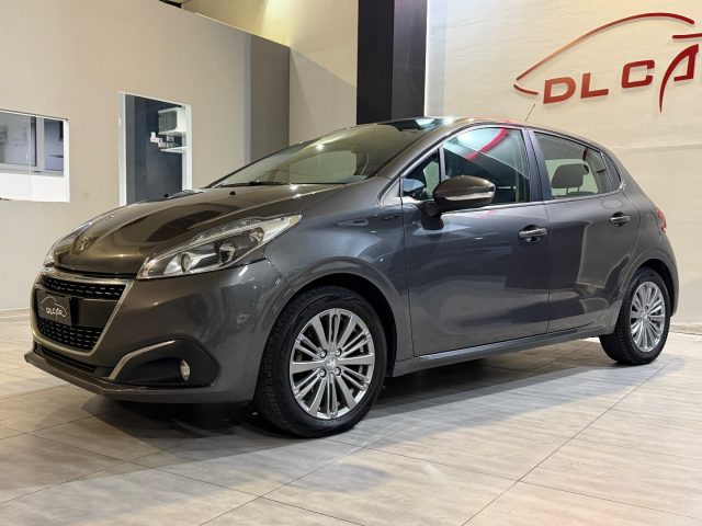 Peugeot 208 1.2 PureTech 82CV 5P. Signature - foto 3 di 4