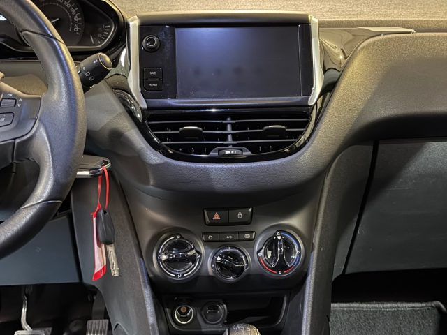 Peugeot 208 1.2 PureTech 82CV 5P. Signature usato a CESENATICO