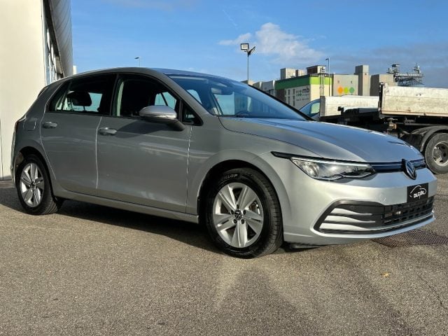 Volkswagen Golf 2.0 TDI SCR Style - foto 2 di 4