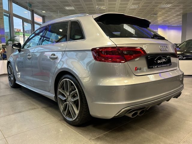 Audi S3 SPB 2.0 TFSI quattro - foto 3 di 4
