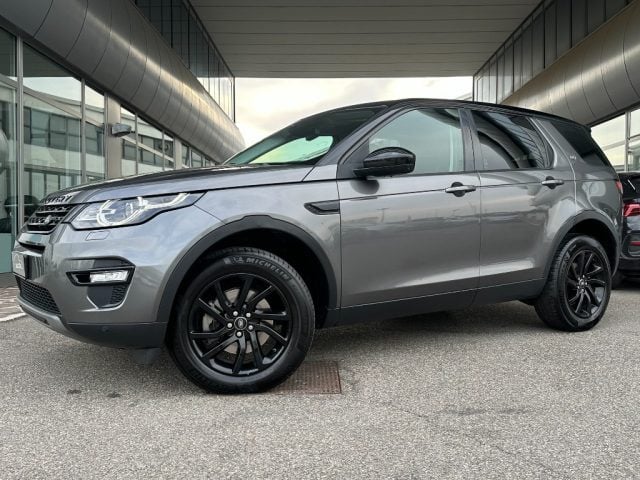 Land Rover Discovery Sport 2.0 TD4 150 CV SE, del 2019, 146.200 km, in vendita a Cesenatico (FC)