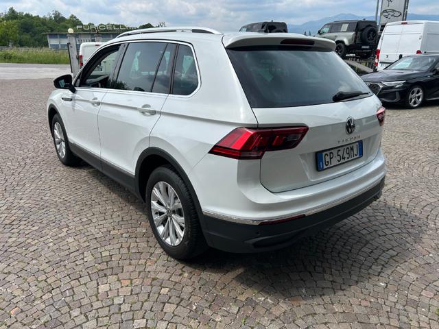 Volkswagen Tiguan 2.0 TDI 150 CV SCR DSG Life - foto 4 di 4