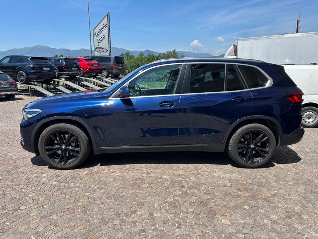 BMW X5 xDrive30d 48V Business - foto 3 di 4