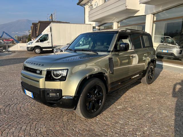 Land Rover Defender 110 3.0D I6 200 CV AWDX-Dynamic SE FOREST EDITION - foto 2 di 4