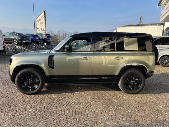 Land Rover Defender 110 3.0D I6 200 CV AWDX-Dynamic SE FOREST EDITION - foto 3 di 4