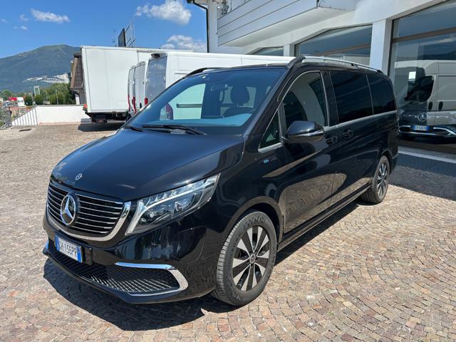 Mercedes-Benz V 300 300 ELETTRICO Long solo 11.000km - foto 2 di 4