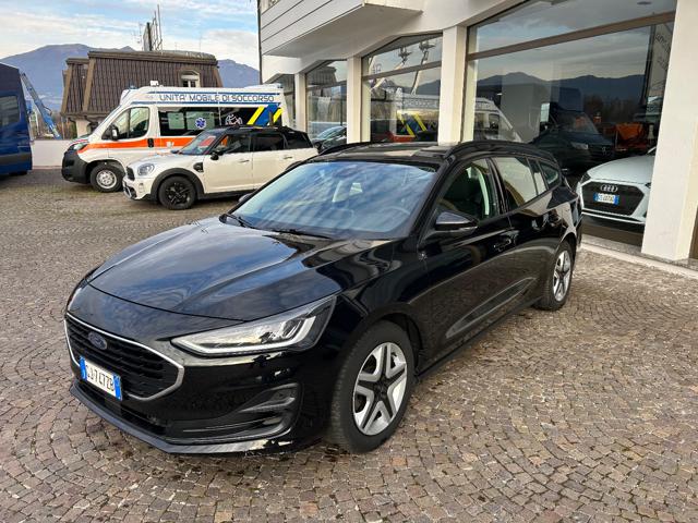 Ford Focus 1.5 EcoBlue 120 CV automatico SW Business - foto 2 di 4