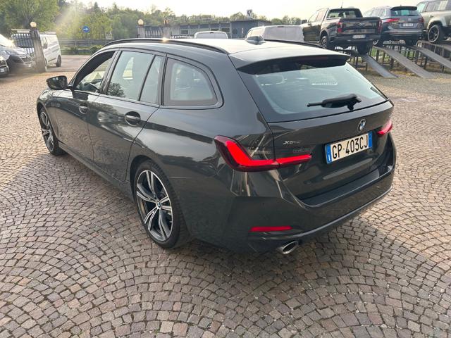 BMW 320 d 48V xDrive Touring sport - foto 4 di 4