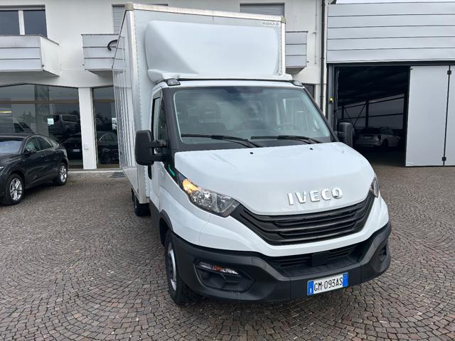 Iveco Daily 35S14NV 3.0 CNG Furgunatura in alluminio usato a GARBAGNATE MONASTERO