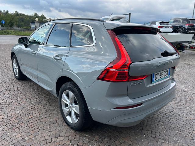 Volvo XC60 B5 AWD automatico Core - foto 3 di 4