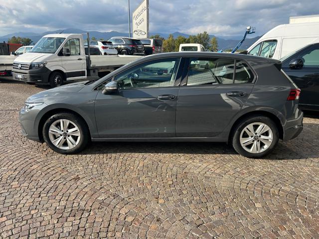 Volkswagen Golf 1.0 eTSI EVO DSG Life - foto 3 di 4