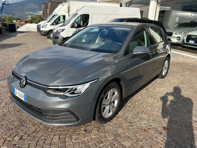Volkswagen Golf 1.0 eTSI EVO DSG Life - foto 2 di 4