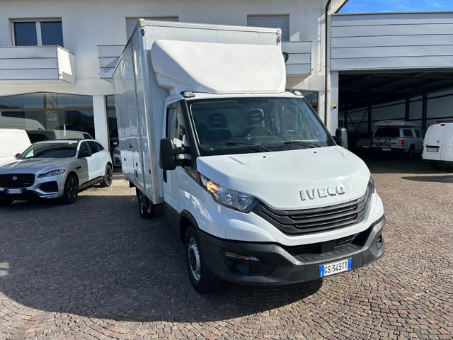 Iveco Daily 35S14 2.3 HPT furgonato passo 3750, del 2024, 55.000 km, in vendita a Garbagnate Monastero (LC)