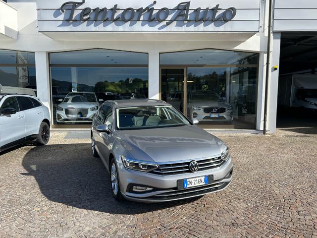 Volkswagen Passat Variant 2.0 TDI SCR EVO DSG Business, del 2023, 81.000 km, in vendita a Garbagnate Monastero (LC)