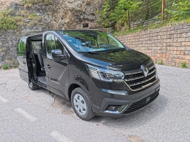 Renault Trafic BluedCi 150CV EDC PL-TN Authentic - foto 2 di 4