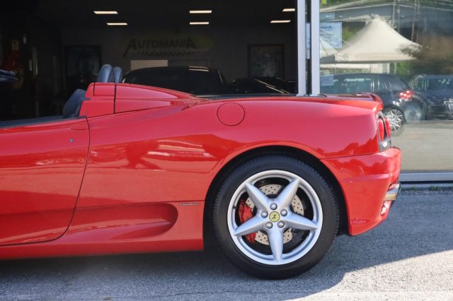 Ferrari 360 Spider F1 - foto 3 di 4