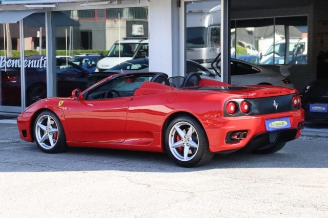 Ferrari 360 Spider F1, del 2002, 39.000 km, in vendita a Besozzo (VA)