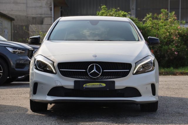 Mercedes-Benz A 180 Premium - foto 2 di 4