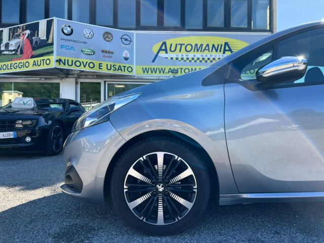 Peugeot 208 1� serie PureTech 82 Stop&Start 5 porte Signature - foto 4 di 4
