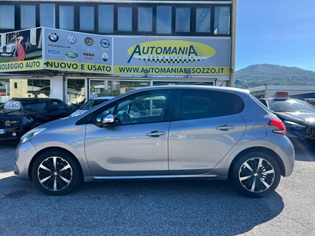 Peugeot 208 1� serie PureTech 82 Stop&Start 5 porte Signature - foto 2 di 4
